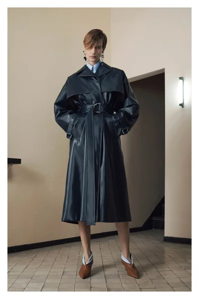 Look 9